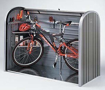 Biohort Storemax 160 makes a useful store for a bicycle
