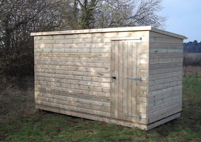 Bird Watching Shed with single access door