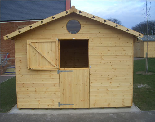 Stable door in the beech hut